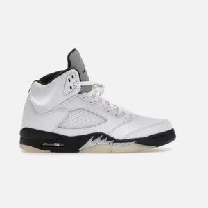 JORDAN 5 RETRO REVERSE METALLIC (MULTIPLE SIZES)